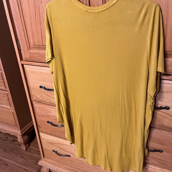 Madison Mustard Ribbed Knit Top - Picture 2 of 3